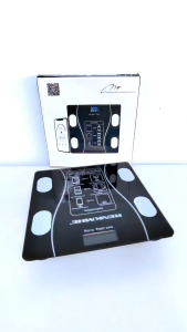 Timbangan Badan Digital 180 KG Anti Pecah Layar LCD 26X26cm