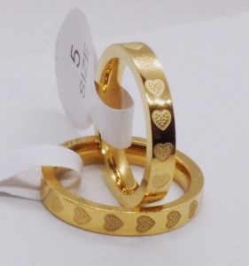 B.bแหวนสแตนเลสทรงกระบอกลายหัวใจ แหวนวงเล็กๆติดมือ