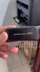 LƯỢC CHẢI TÓC MASSAGE ĐẦU ( LƯỢC TIÊN DIỆN CHẨN ) SIZE MINI 7cm NHỎ GỌN