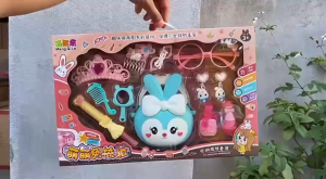 Girls Pretend Play Dress-Up Toy Set - Assorted Princess Jewelry & Accessoriesfor Kid Roleplay Toys