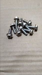 Baut Body Yamaha Chrome 2 Kunci Isi 10pcs & 20pcs