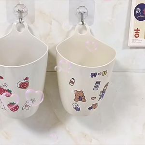 Mini Hanging Wall Mounted Trash Can Small Storage Box Bin round Plastic Body Desk Organizer for Students Home Cleaning Tool