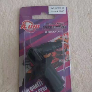 ฝาครอบหัวเทียน YAMAHA MIO รหัสสินค้า 5MX-H2370-00