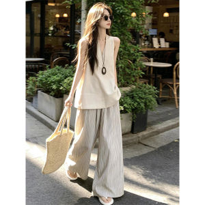 V-Neck Sleeveless Slim Fitting Tank Top