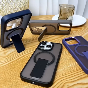 Hard PC Matte Magnetic Case For iPhone 16 15 14 11 12 13 Pro Max 16promax 15promax 14PM With Invisible Stand Support Wireless charging
