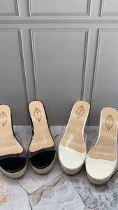 WYN Wedges Sandal Wanita Black & White Fashion Korea WG8039
