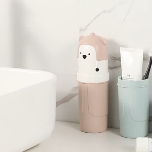 Hộp đựng bàn chải đánh răng dùng khi đi du lịch và công tác đựng được các vật dụng chăm sóc răng miệng thiết kế kín và chống bụi.