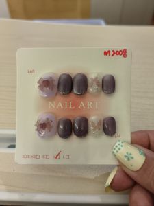 10 PCS PRESS ON NAILS. HANDMADE NAILS SIZE M