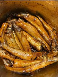 cá bóng đục (bống đục) thiên nhiên kho tiêu hộp 500g