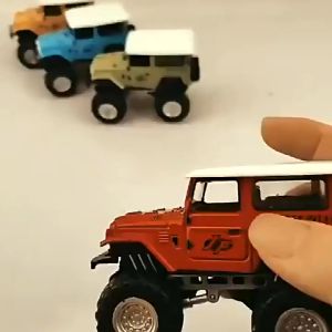 Diecast Mobil Jeep Offroad - Miniatur Car Off Road Antik Koleksi Unik Edukaif