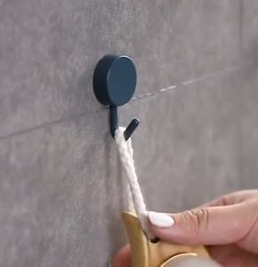 GDLITE 1PCS Adhesive hooks wall hooks traceless waterproof hook for toilet kitchen