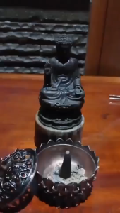 Pembakar Dupa Lotus / Kerucut Dupa Lotus /Pembakar Dupa Backflow Tempat Dupa Lingkar /Tempat Bakar Dupa Lotus Incense Holder Premium