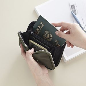 Passport Holder Multifunction Drivers License Package Passport Case Cosmetics Bag Waterproof Card Holder Wallet Travel Driving License Protective Case