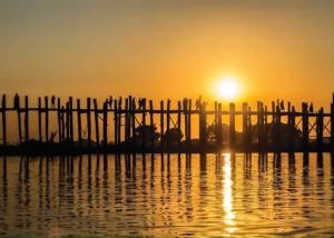 ชุดสติ๊กเกอร์ภาพสะพานไม้อูเบ็ง ประเทศเมียนมา สะพานไม้สักที่ยาวที่สุดในโลก - Ubein Bridge Mandalay Myanmar - 70x50 cm PVC sticker