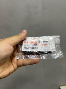 Bộ ốc dàn áo bao gồm 5 con gắn cho mọi loại xe yamaha