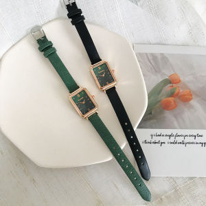 Scandinavian Special Interest Light Luxury Womens Watch New Peacock Green New Watch Womens Retro Square Small Square Watch Ins Style