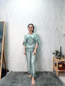 T19 Đồ bộ mặc nhà trung niên lụa Latin tay lở quần ống suông dài 9 tấc Bộ trung niên Huy Hà size lớn từ 50 - 75 kg