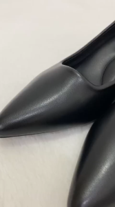 Genny Arlyn - Sepatu Wanita Hitam Polos Heels 6 CM 0865030