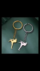 [TG835]Taekwondo High Kick Keychains For Men Titanium Steel Sports Charm Karate Jiu Jitsu Keyring Jewelry Male Boys Gym Gifts