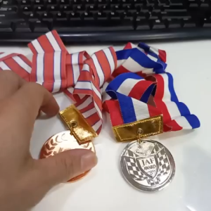 Kỷ niệm chương Nhật bản JAF AWARD trưng bày sở thích sưu tầm 2 hand