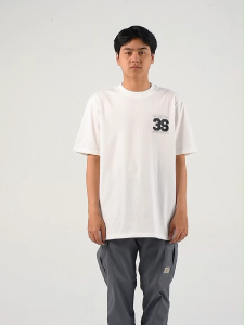 3Second Kaos Pria Lengan Pendek Regular Fit Katun Blazed C670325