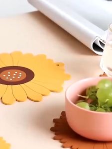 BOSSLU Tatakan Gelas Anti Panas & Tatakan Piring Silicone Dengan Model Bunga Matahari Anti Slip