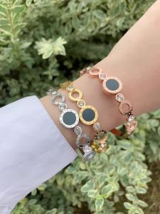 ZAKOL Vỏ Đen Số La Mã Vòng Tay Thép Titan Rỗng Nút Vòng Tròn Thời Trang Lắc Tay Nữ Giả Mạ Rhodium