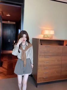 Retro Hong Kong style high-end striped shirt for women new style for spring and autumn fake two-piece shawl splicing small shirt top W334