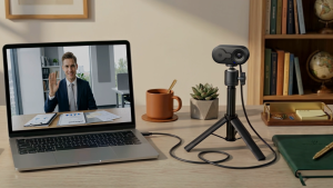 EMEET Webcam Full HD with Microphone 4k/2K/1080P Light Correction Fixed Focus Privacy Cover Plug&Play For PC Youtube Skype Live Broadcast