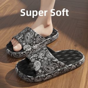 Mens Outdoor Slip-On Slippers Anti-Slip Odor-Resistant Home Indoor Youth Outdoor Cooling Sandals Comfortable Breathable EVA