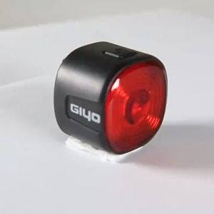 GIYO ไฟท้ายจักรยานอัจฉริยะ ไฟท้ายกันน้ำ เปิดปิดอัตโนมัติ USB ไฟสัญญาณเบรก LED ไฟท้ายความปลอดภัย