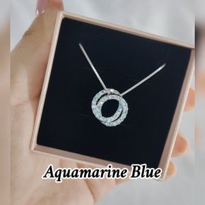 SO SEOUL Glimmer Double Circle Interlocking Mixed Colored Austrian Crystal Pendant Chain Necklace