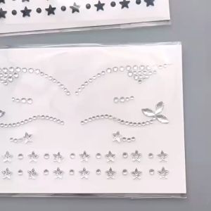 Stiker Eyeliner Riasan Mata Perekat Kelopak Mata Ganda / Riasan Panggung Malam Pesta