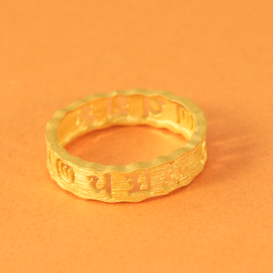 Chow Sang Sang 周生生 999.9 24K Pure Gold Cultural Blessings Om Mani Padme Hum Ring for Women & Men (Size: 17 Diameter 18mm) 83215R Price-by-Weight 3.36g Gold