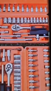 BKK ชุดเครื่องมือซ่อมรถ 46 ชิ้น ขนาด 1/4 นิ้ว ประแจบล็อกซ็อกเก็ต ชุดเครื่องมือช่าง มืออาชีพ ครอบคลุมทุกงาน