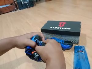 Sepatu Sepak Bola Anak: Pilihan Terbaik untuk Usia PAUD hingga SMP