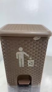 Trash Can/Pedal Garbage Cans with Lid and Garbage Bag (3 Sizes)