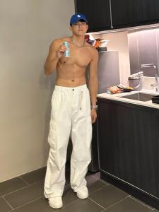 กางเกงทำงานขากว้างทรงตรงหลวมๆ สำหรับผู้ชาย ระบายอากาศได้ดี กางเกงขายาวลำลองสไตล์อเมริกันสตรีท สไตล์ฤดูใบไม้ผลิและฤดูร้อน