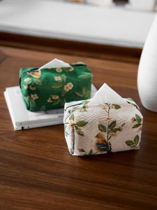 กล่องใส่ผ้าเช็ดหน้าสไตล์จีนใหม่ กล่องใส่ผ้าเช็ดหน้าแบบเก็บได้สำหรับห้องนั่งเล่นและโต๊ะกาแฟ กล่องใส่ผ้าเช็ดหน้าที่มีช่องรับผ้าเช็ดหน้า