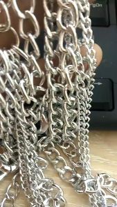 Kalung Layer: Gaya Rante & Desain Elegan