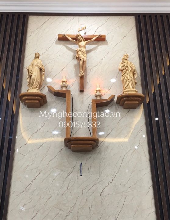 Bàn Thờ Thiên chúa bằng gỗ đơn giản | Bàn thờ công giáo tay nến đẹp ...