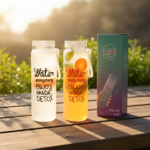 Set 2 Bình Nước Thủy Tinh Mờ Dáng Trụ In Chữ “Detox Water Pongdang” – Dung Tích 480ml Có Dây Xách Tiện Lợi