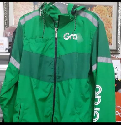 Áo khoác Grap mẫu mới  ( size 45_ 120  kg ) Hàng chuẩn cty