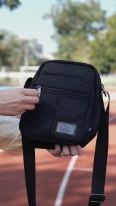 HQ LUGGAGE กระเป๋าสะพายข้าง รุ่น 3330