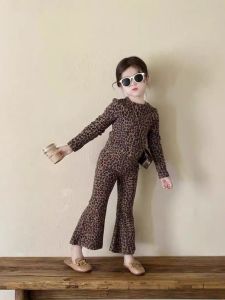 ชุดเด็กผู้หญิงลายเสือดาวสไตล์เกาหลี ชุดสองชิ้น ผ้าฝ้าย ฤดูใบไม้ร่วง 2025 ชุดเด็กผู้หญิงสไตล์เกาหลี ชุดแฟชั่น