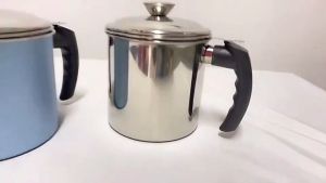 1.3L Stainless Steel Oil Strainer Pot with Lid Filter Cooking Oil Container Jug Grease Filter