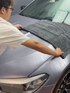 ของแท้ ผ้าไมโครไฟเบอร์ไร้ขอบ เกรดพรีเมียม 1200G เช็ดรถ ปาดเดียวแห้ง ไม่เป็นขุ่ย ไม่ทิ้งคราบน้ำ