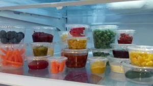 100pcs 5/8.5 oz Pudding Cup with Lids Food Grade Dessert Cup for Souffle Cups Salad Jello Snack Cups