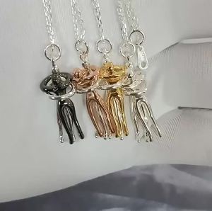 Hug Couples Pendant Necklace for Him and Her The Tale of Two Lovers Jewelry Affectionate Hug Necklaces Couple for Women Men