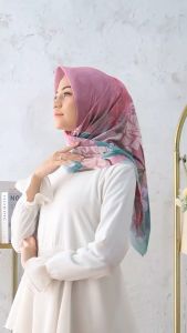 Mevrouw Hijab KARANG 110x110 Ultrafine Lasercut